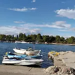 Sun *