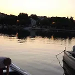Sun Raslina